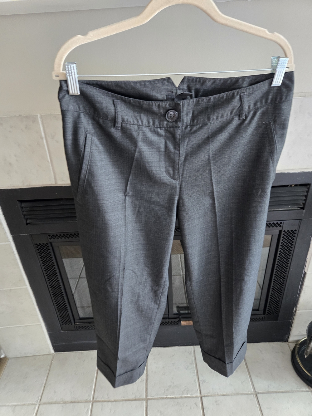 H&M Charcoal Gray Cropped Dress Capris
